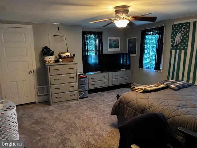 70 MAIN ST, Waretown, NJ 08758