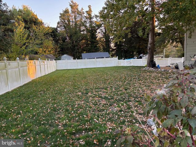 70 MAIN ST, Waretown, NJ 08758