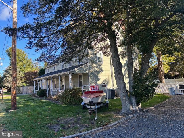 70 MAIN ST, Waretown, NJ 08758