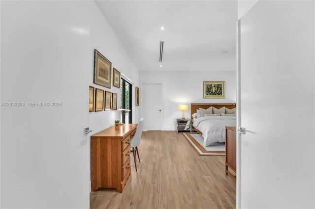 6466 SW 84th Street 6466, Miami, FL 33143