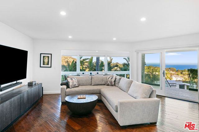 6311 Tantalus Drive, Malibu, CA 90265