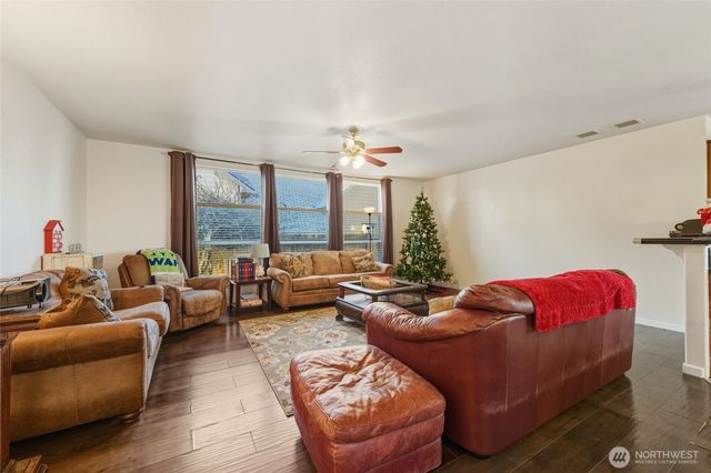 310 S 10th Avenue, Walla Walla, WA 99362