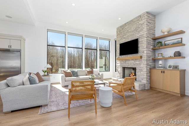 6880 Kilmer Drive, Grand Rapids, MI 49512