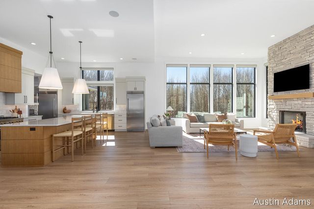 6880 Kilmer Drive, Grand Rapids, MI 49512