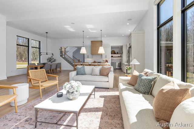 6880 Kilmer Drive, Grand Rapids, MI 49512