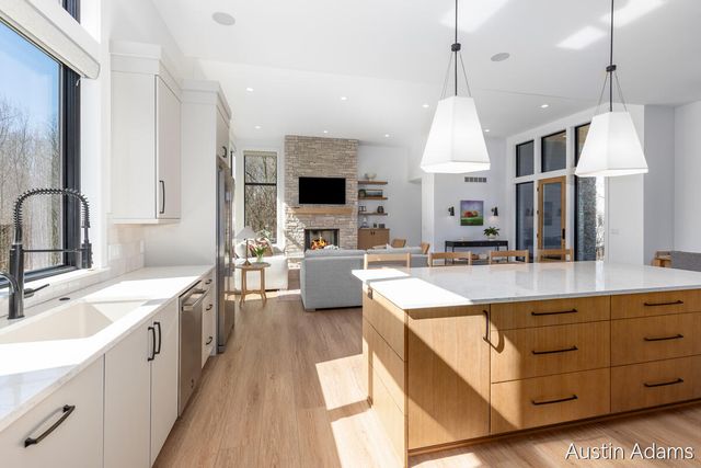 6880 Kilmer Drive, Grand Rapids, MI 49512