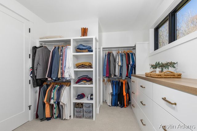 6880 Kilmer Drive, Grand Rapids, MI 49512