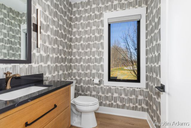 6880 Kilmer Drive, Grand Rapids, MI 49512