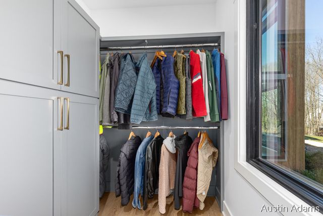 6880 Kilmer Drive, Grand Rapids, MI 49512