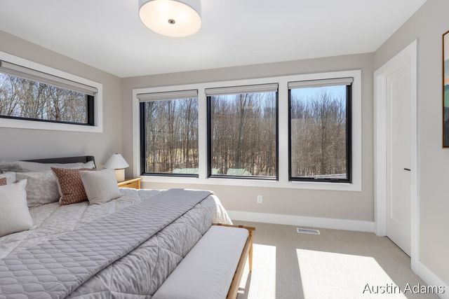 6880 Kilmer Drive, Grand Rapids, MI 49512