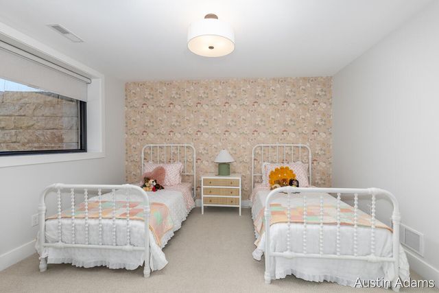 6880 Kilmer Drive, Grand Rapids, MI 49512