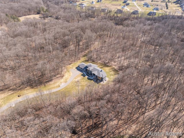 6880 Kilmer Drive, Grand Rapids, MI 49512