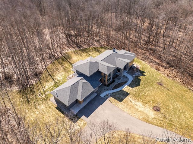 6880 Kilmer Drive, Grand Rapids, MI 49512