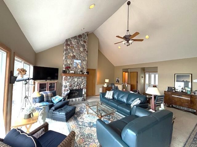 788 N Cogswell DRIVE, Silver Lake, WI 53170