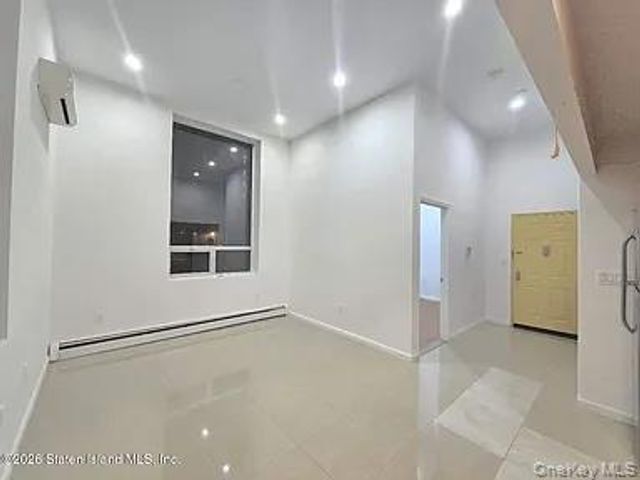 7159 160th Street 1A, Fresh Meadows, NY 11365
