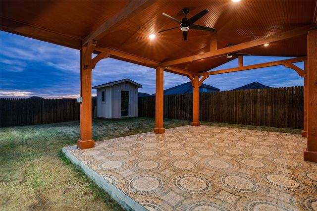1829 Strongbark Drive, Royse City, TX 75189