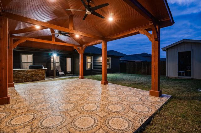 1829 Strongbark Drive, Royse City, TX 75189