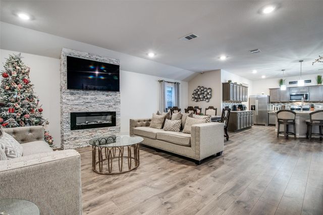 1829 Strongbark Drive, Royse City, TX 75189