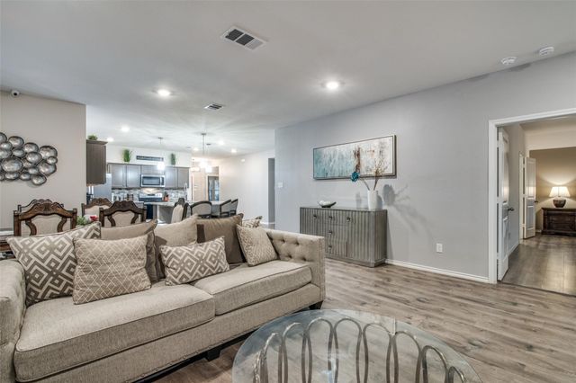 1829 Strongbark Drive, Royse City, TX 75189