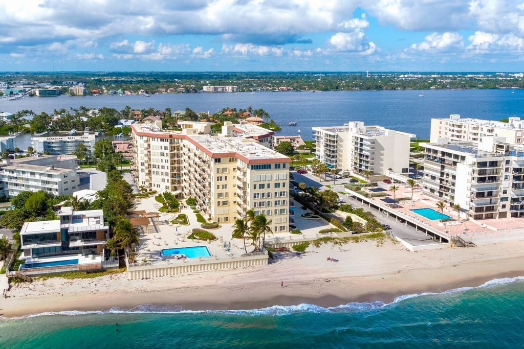 Image 51 of property listing at 3475 S Ocean Boulevard 2160, Palm Beach, FL 33480
