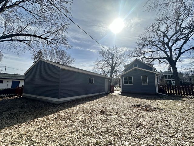 2145 7th Street, White Bear Lake, MN 55110