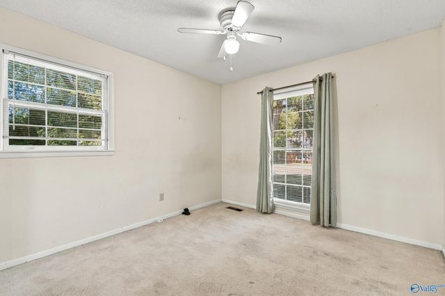4019 Killarney Drive NW, Huntsville, AL 35816