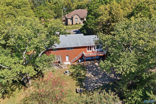 4019 Killarney Drive NW, Huntsville, AL 35816