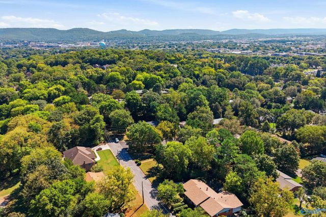 4019 Killarney Drive NW, Huntsville, AL 35816