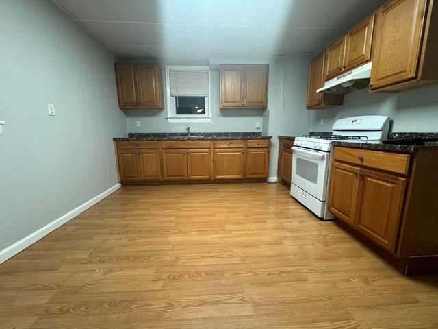 58 Union St, Everett, MA 02149