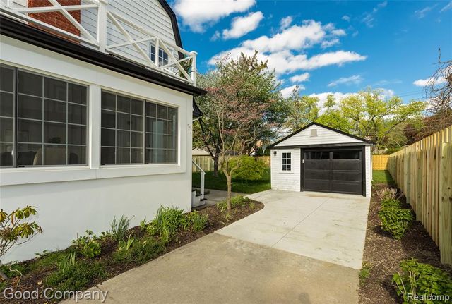 1514 Sunset Boulevard, Royal Oak, MI 48067