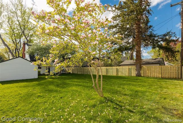 1514 Sunset Boulevard, Royal Oak, MI 48067