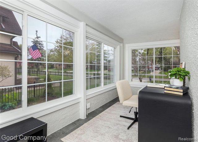 1514 Sunset Boulevard, Royal Oak, MI 48067