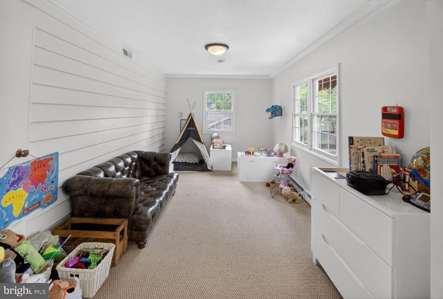 5804 PLAINVIEW RD, Bethesda, MD 20817