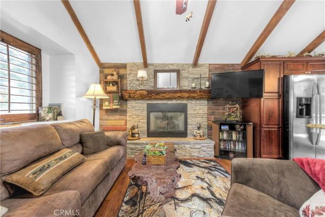 24896 Matterhorn Court, Crestline, CA 92325