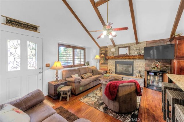 24896 Matterhorn Court, Crestline, CA 92325
