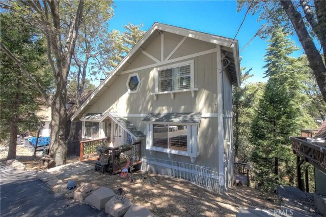 24896 Matterhorn Court, Crestline, CA 92325