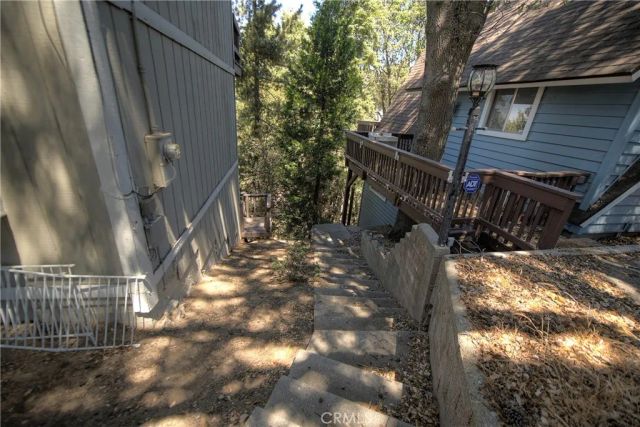 24896 Matterhorn Court, Crestline, CA 92325