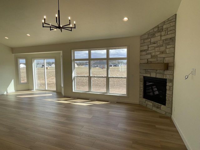 3757 EVELYN ROSE LANE, Suamico, WI 54313