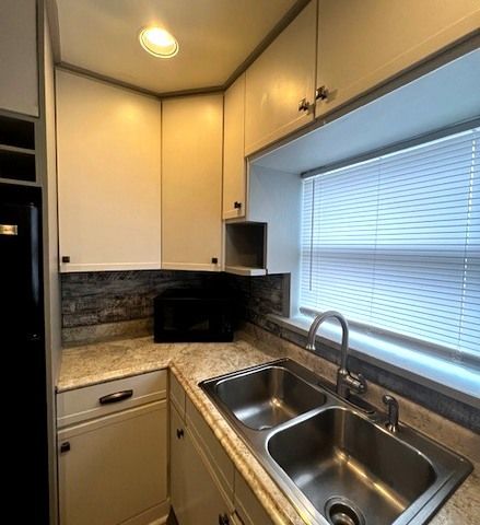 Address unavailable.