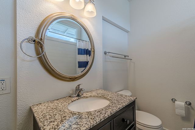 311 W MISTLETOE B, San Antonio, TX 78212
