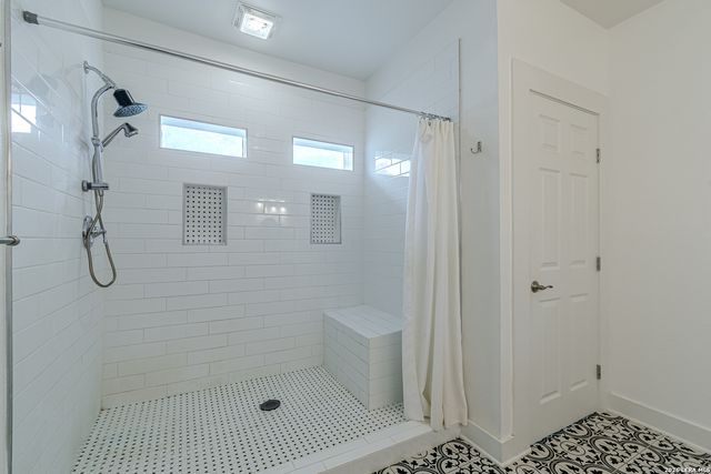 311 W MISTLETOE B, San Antonio, TX 78212