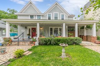 311 W MISTLETOE B, San Antonio, TX 78212