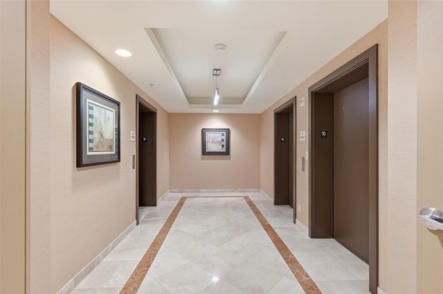 315 NE 3rd Avenue 1006, Fort Lauderdale, FL 33301