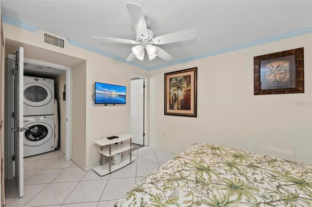 6342 MIDNIGHT PASS ROAD 212, Sarasota, FL 34242