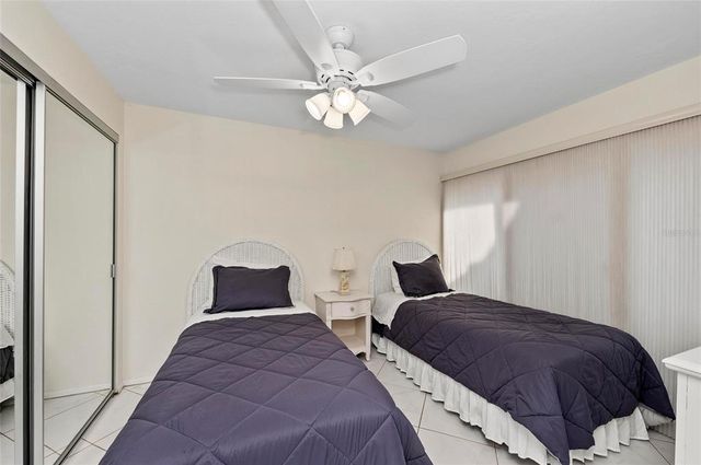 6342 MIDNIGHT PASS ROAD 212, Sarasota, FL 34242