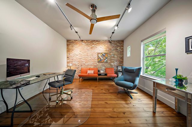 1205 Kinney Ave A, Austin, TX 78704