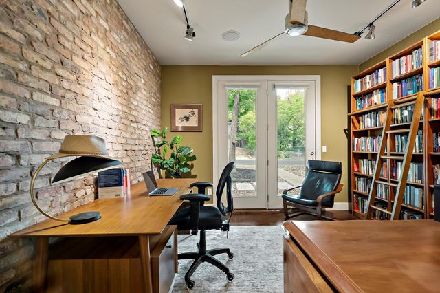 1205 Kinney Ave A, Austin, TX 78704