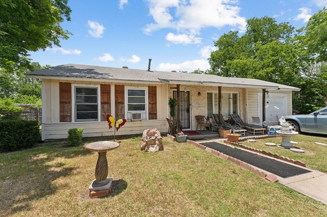 408 Lanola Court, Fort Worth, TX 76103