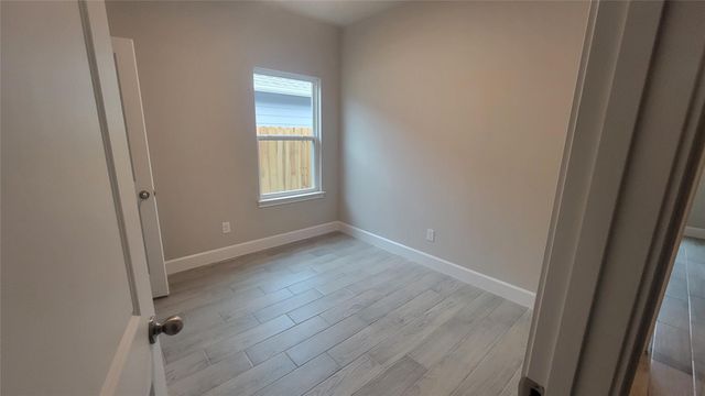 11915 Nelwood Street, Willis, TX 77318