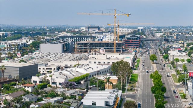 2614 S Garth, Los Angeles, CA 90034